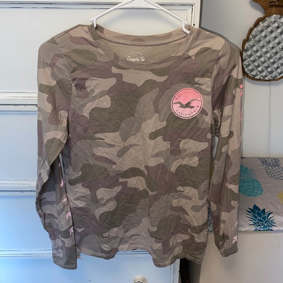 Hollister Tops - Hollister Graphic Long Sleeve T-shirt